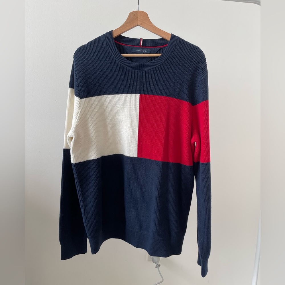 [Tommy Hilfiger] Men's Icon Original Flag Crew Neck Pullover Sweater